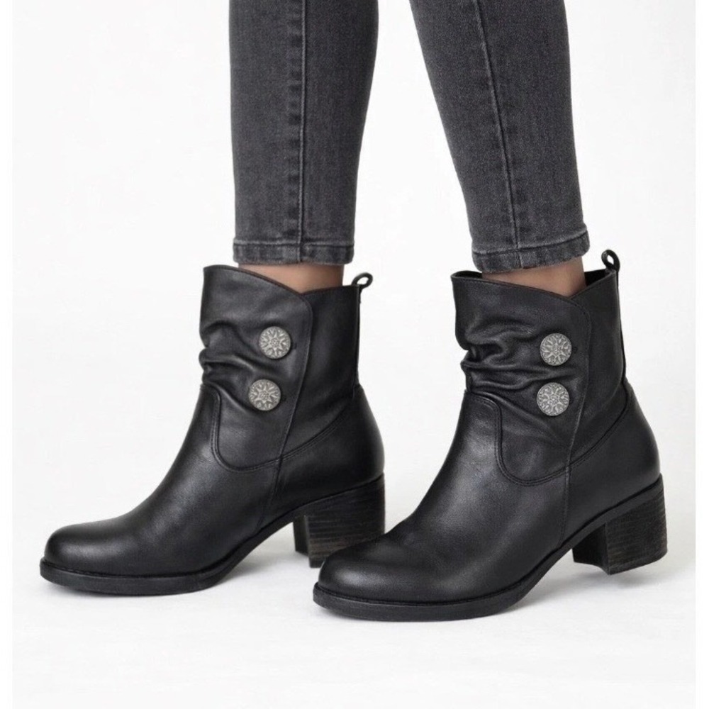 Black Leather Ankle Boots Size 7